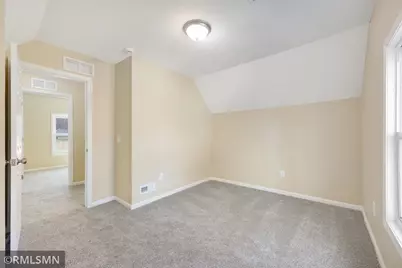853 Conway Street, Saint Paul, MN 55106 - Photo 15