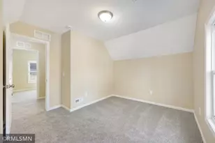 853 Conway St, Saint Paul, MN 55106 - Photo 15