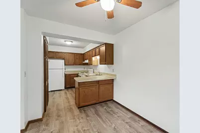 4647 Penkwe Way, Eagan, MN 55122 - Photo 9