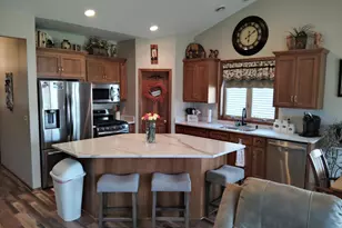 9765 St Andrews Dr, Elko New Market, MN 55020 - Photo 5