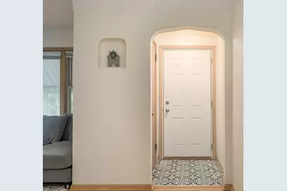 1155 4th Street E, Saint Paul, MN 55106 - Photo 7