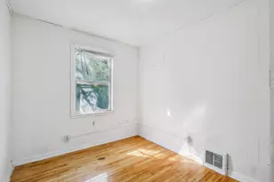 760 Minnehaha Ave E, Saint Paul, MN 55106 - Photo 9