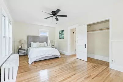 712 Cedar Lake Road S, Minneapolis, MN 55405 - Photo 17