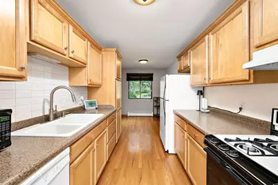 4101 Parklawn Avenue #201, Edina, MN 55435 - Photo 5