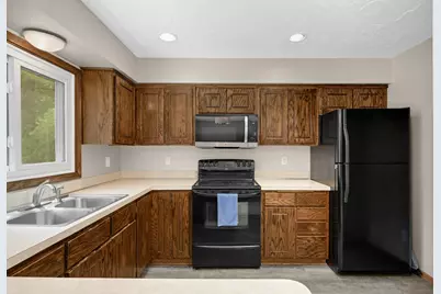 5615 Albert Street, Shoreview, MN 55126 - Photo 11