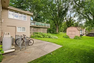 4018 Shamrock Dr NE, Saint Paul, MN 55421 - Photo 5