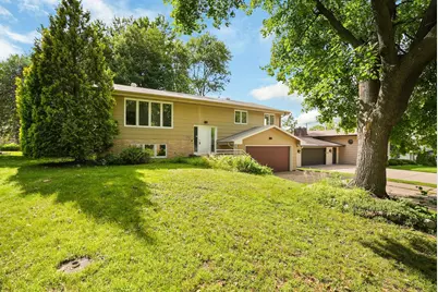4018 Shamrock Drive NE, Saint Paul, MN 55421 - Photo 1