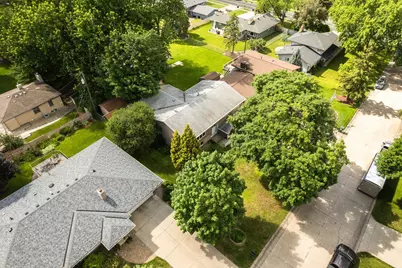 4018 Shamrock Drive NE, Saint Paul, MN 55421 - Photo 49