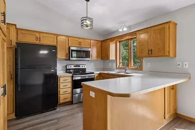 6111 45th Street N, Oakdale, MN 55128 - Photo 13