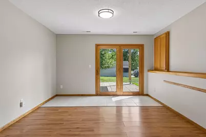 6111 45th Street N, Oakdale, MN 55128 - Photo 25