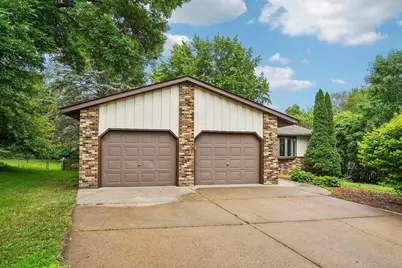 7483 Hydram Avenue S, Cottage Grove, MN 55016 - Photo 3
