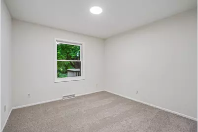 7483 Hydram Avenue S, Cottage Grove, MN 55016 - Photo 19