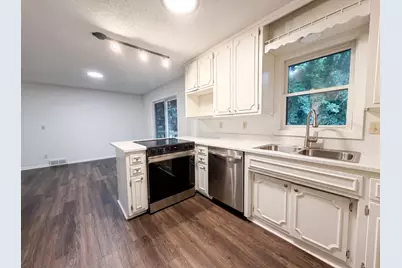 7483 Hydram Avenue S, Cottage Grove, MN 55016 - Photo 5