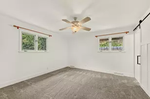1019 11th St SW, Rochester, MN 55902 - Photo 17