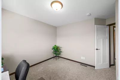 10 8th Avenue SE, Isanti, MN 55040 - Photo 27