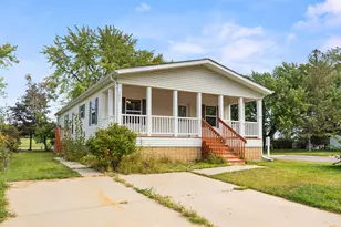 1845 83rd St W, Inver Grove Heights, MN 55077 - Photo 1