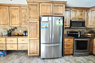 1648 8 1/2 Street SE, Rochester, MN 55904 - Photo 5