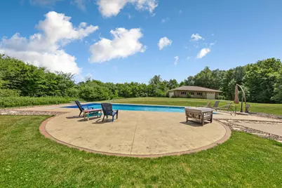 11205 Circle Lake Lane, Faribault, MN 55021 - Photo 9