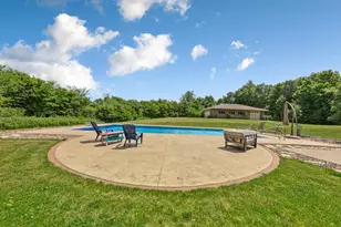11205 Cir Lake Ln, Faribault, MN 55021 - Photo 9