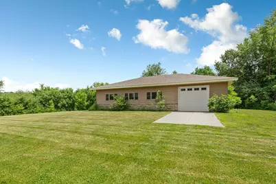 11205 Circle Lake Lane, Faribault, MN 55021 - Photo 15