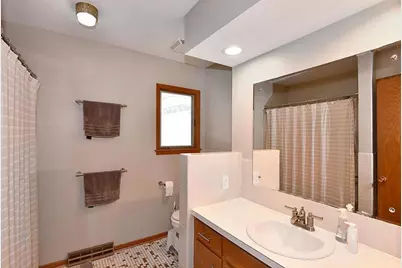 612 7th Avenue SW, Faribault, MN 55021 - Photo 17