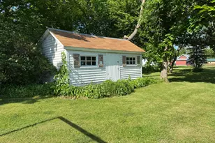 214 Oak St, Gonvick, MN 56644 - Photo 5