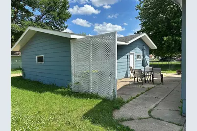 100 Deschepper Street, Marshall, MN 56258 - Photo 3