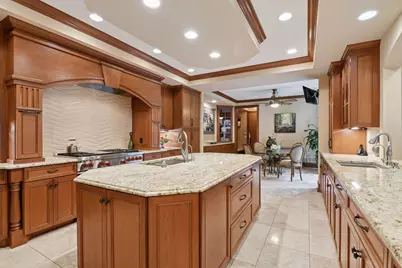 1910 Shoreline Drive, Wayzata, MN 55391 - Photo 17