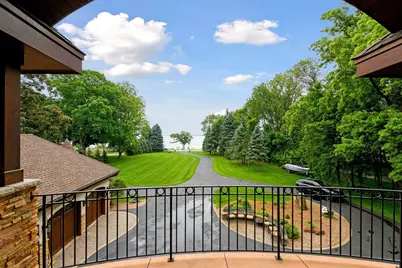 1910 Shoreline Drive, Wayzata, MN 55391 - Photo 33