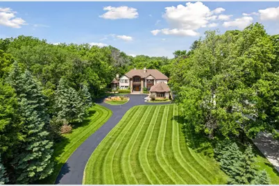1910 Shoreline Drive, Wayzata, MN 55391 - Photo 5