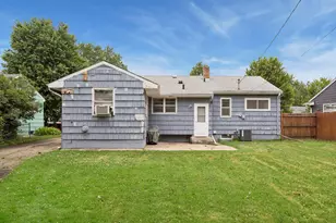 2002 Worcester Ave, Saint Paul, MN 55116 - Photo 25