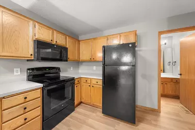 4856 Helena Lane N #12, Oakdale, MN 55128 - Photo 13