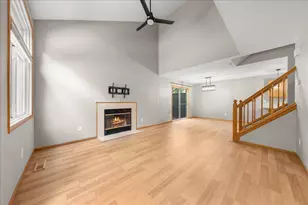 4856 Helena Ln N, Oakdale, MN 55128 - Photo 5