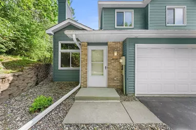 4856 Helena Lane N #12, Oakdale, MN 55128 - Photo 3