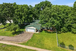 10982 Robinson Dr NW, Coon Rapids, MN 55433 - Photo 27
