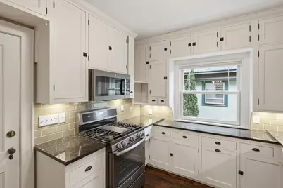 4136 Grand Avenue S, Minneapolis, MN 55409 - Photo 9