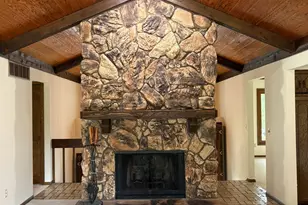 13789 Holyoke Ln, Apple Valley, MN 55124 - Photo 3