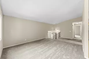 8009 Vincent Cir N, Brooklyn Park, MN 55444 - Photo 11