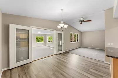 8009 Vincent Circle N, Brooklyn Park, MN 55444 - Photo 13