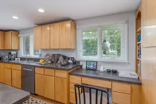 2191 Edgcumbe Rd, Saint Paul, MN 55116 - Photo 21