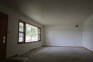 626 Oak St, Breckenridge, MN 56520 - Photo 11