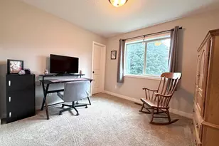 38313 Harder Ave, North Branch, MN 55056 - Photo 9
