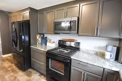 1017 Duluth Avenue N, Thief River Falls, MN 56701 - Photo 29