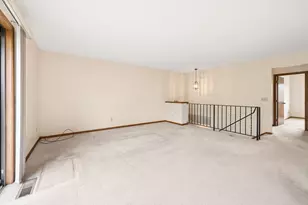336 W 5th St, Waconia, MN 55387 - Photo 3