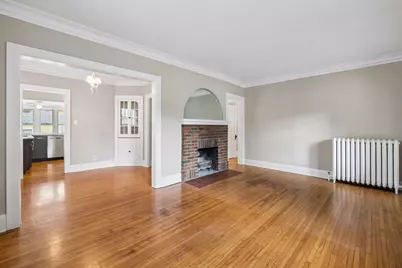 387 Cretin Avenue S, Saint Paul, MN 55105 - Photo 11
