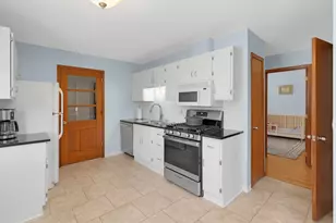 8336 Ewing Rd, Bloomington, MN 55431 - Photo 7