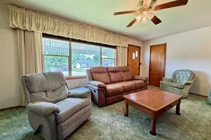 1212 N Marien St, Fergus Falls, MN 56537 - Photo 7