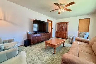 1212 N Marien St, Fergus Falls, MN 56537 - Photo 5