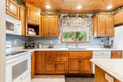 2693 225th Avenue, Marshall, MN 56258 - Photo 13