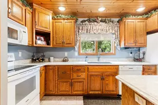 2693 225th Ave, Marshall, MN 56258 - Photo 13